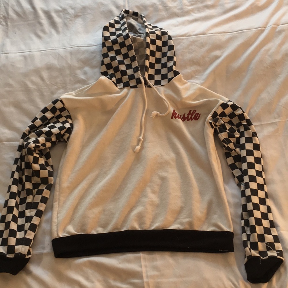 Size medium impulsive checkered cropped hoodie